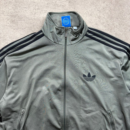 Adidas Tracksuit (L)